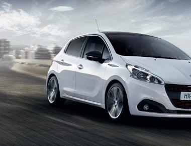 Σε τέσσερις εκδόσεις το νέο 208 GT Line της Peugeot